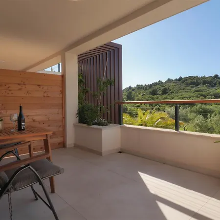 아파트 Lojena -murter Luxury