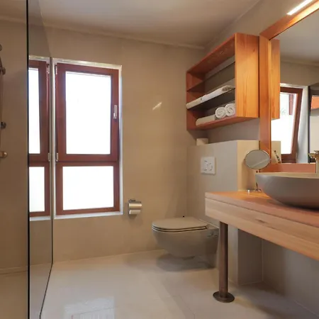 Lojena -murter Luxury