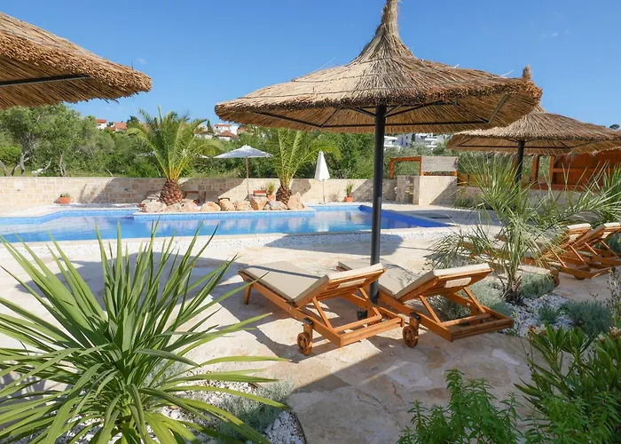 Lojena -murter Luxury