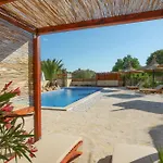 Lojena -murter Luxury Apartamento Murter