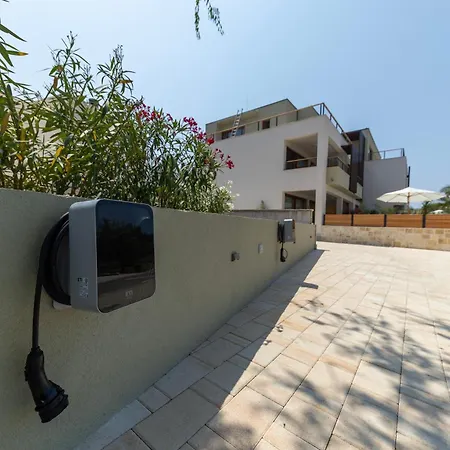 Apartamento Lojena -murter Luxury *