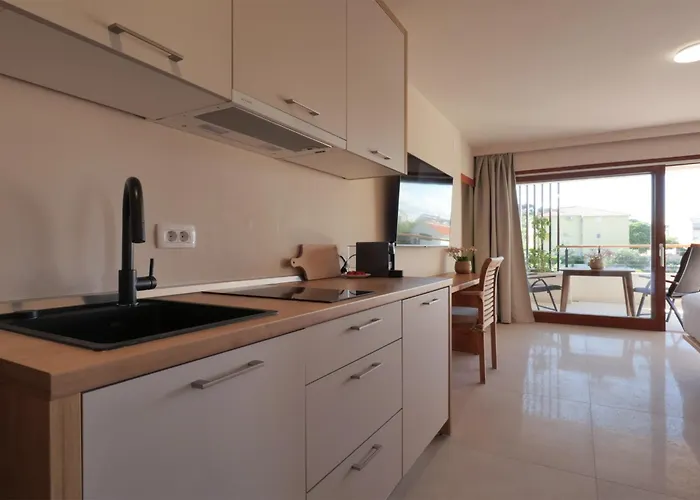 Lojena -murter Luxury Murter